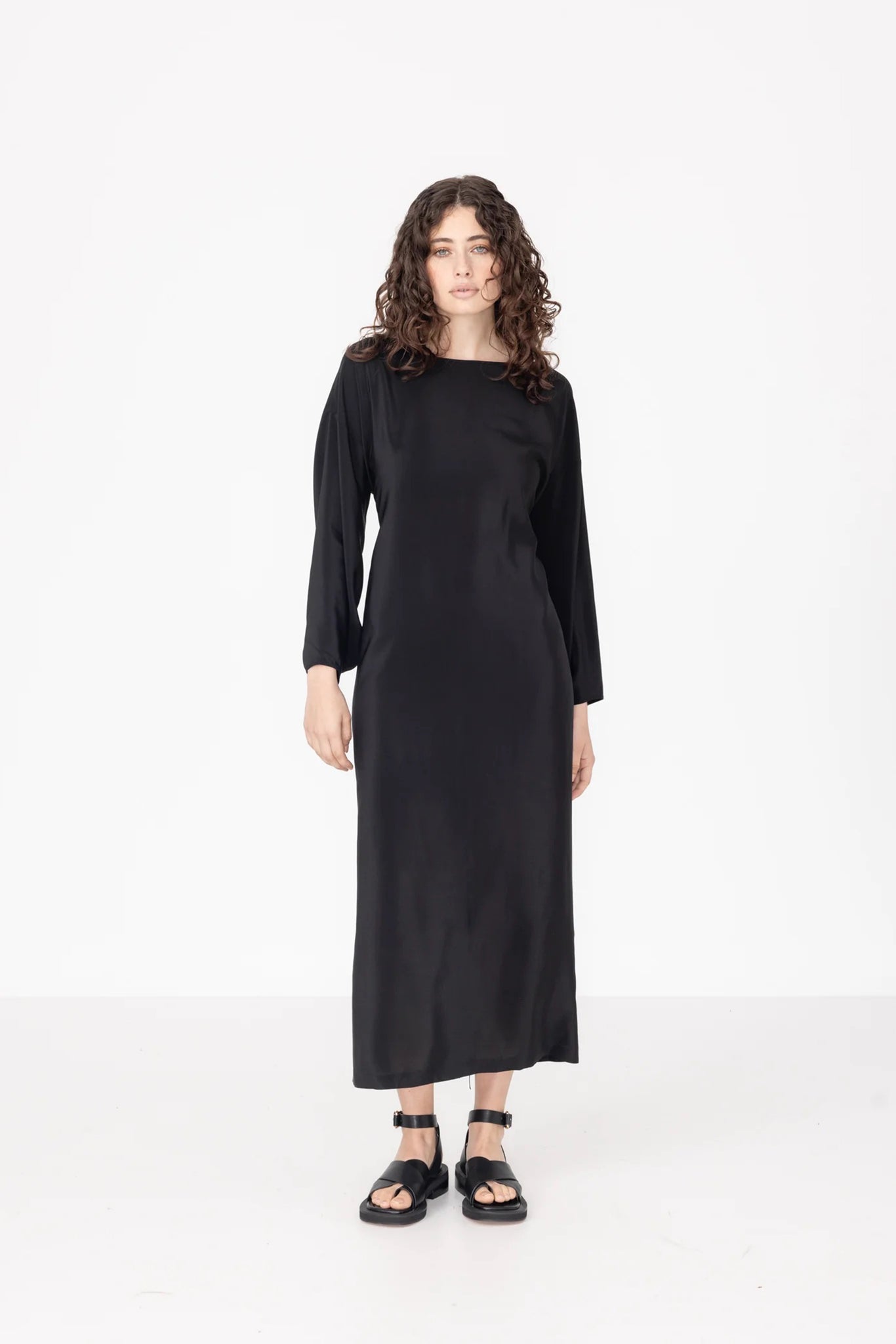 Line Dress | Silk CDC | Black
