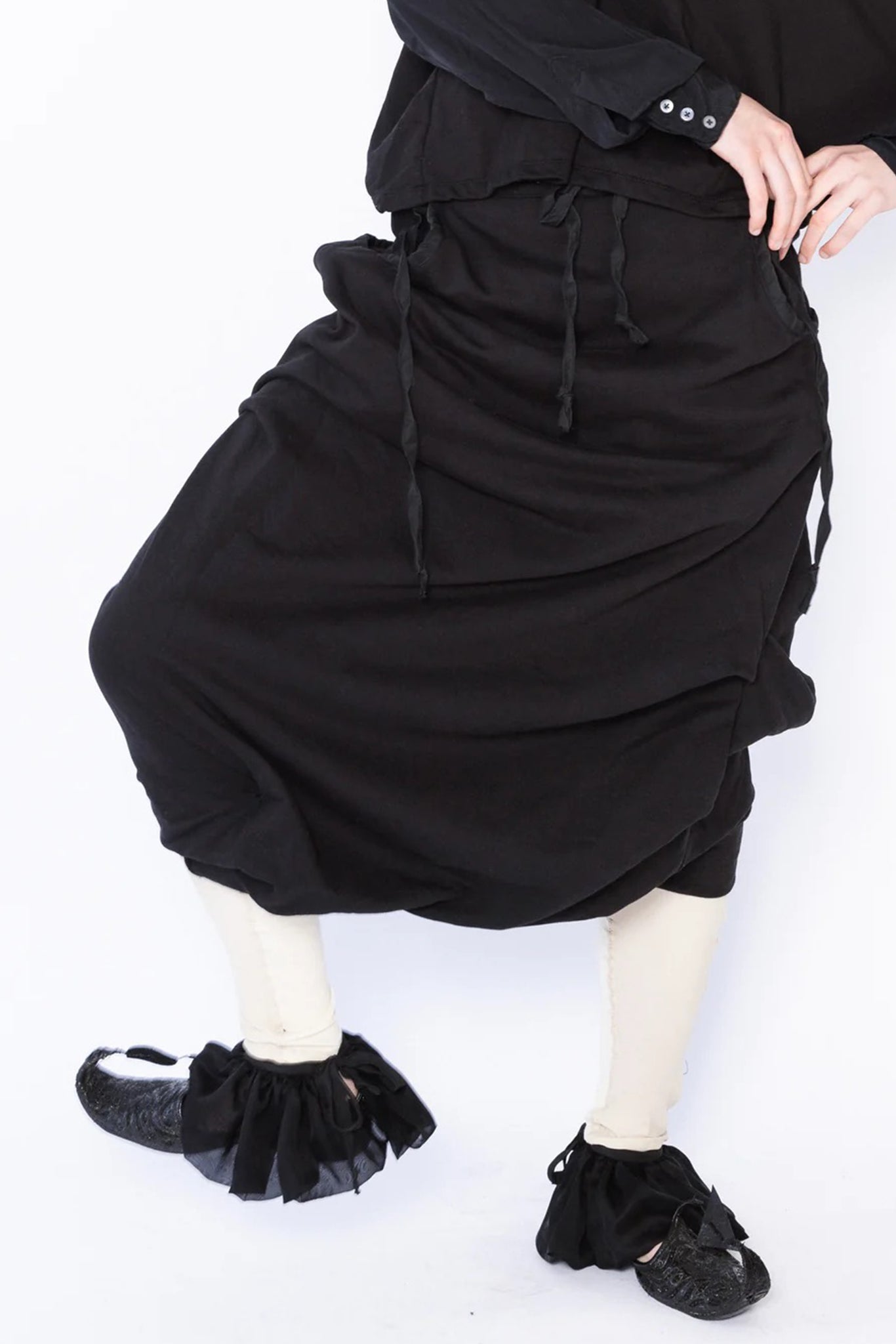 Big Pleat Skirt | Silk | Black
